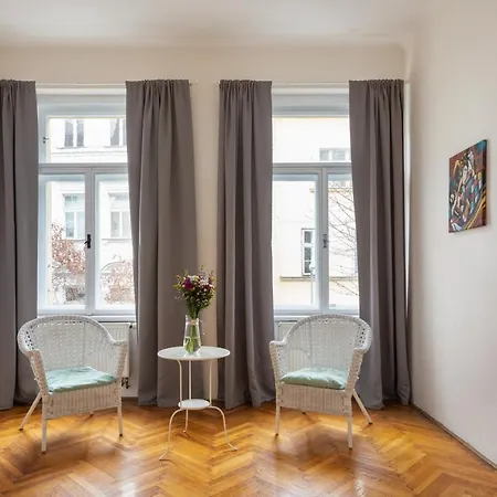 Welcoming Flat In Vinohrady By Days Apartmán Praha
